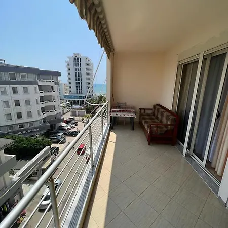 Rexhina Apartman